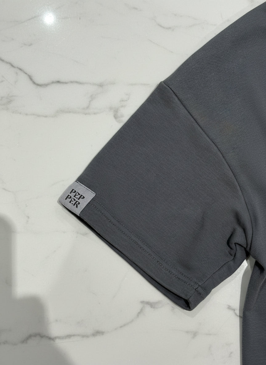 PEPPER crop top space grey storimarškinėliai moterims