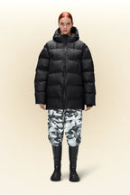 RAINS UNISEX Puffer black parka