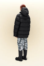 RAINS UNISEX Puffer black parka