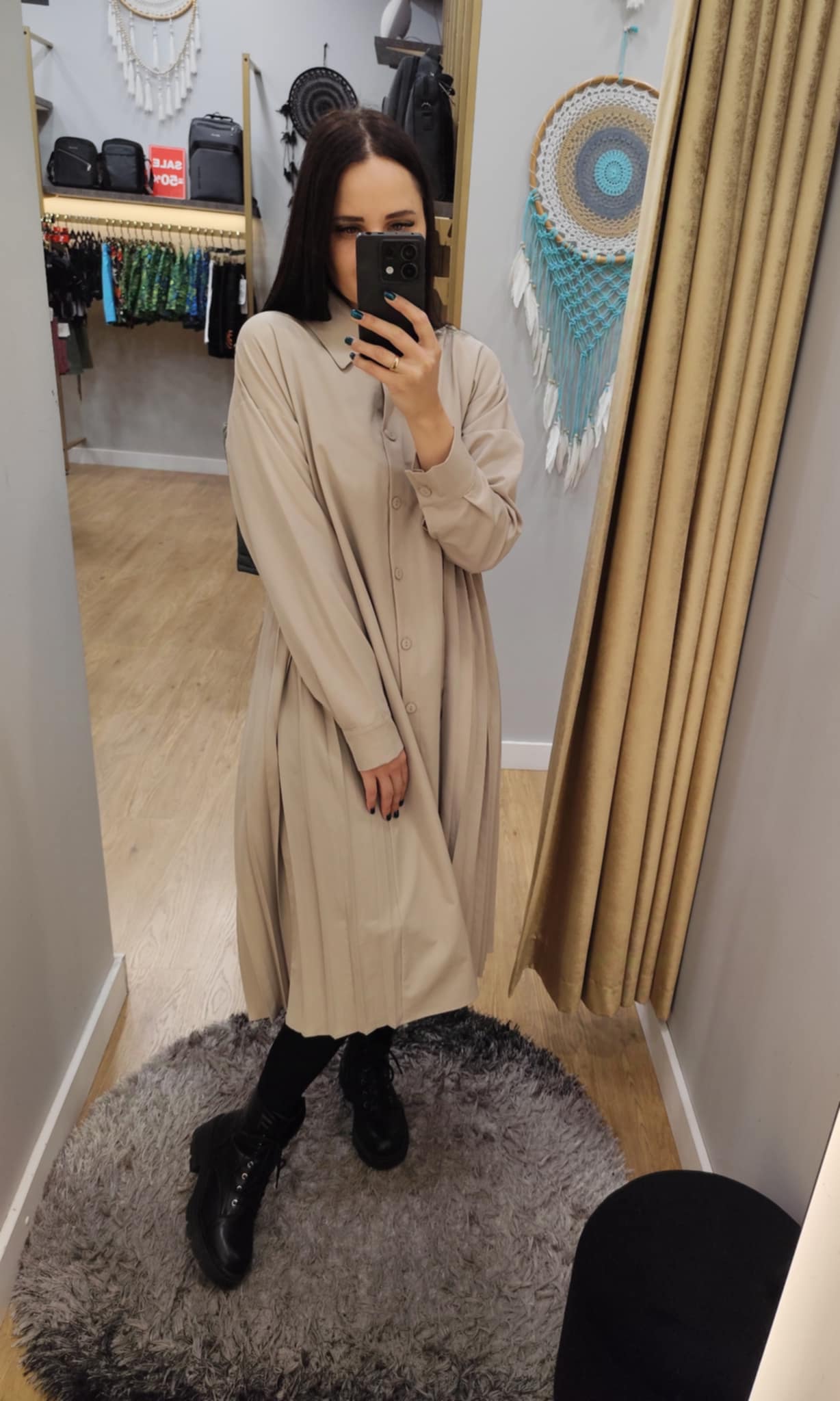 Gioya&amp;co beige dress