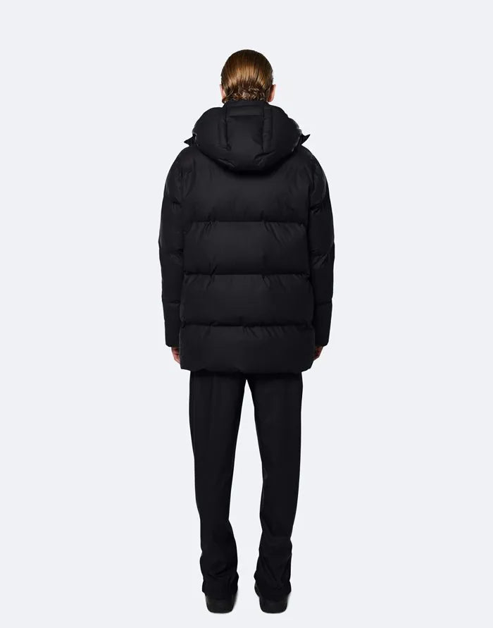 RAINS HOODED Puffer juoda striukė