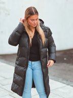 RAINS UNISEX puffer juoda ilga striukė