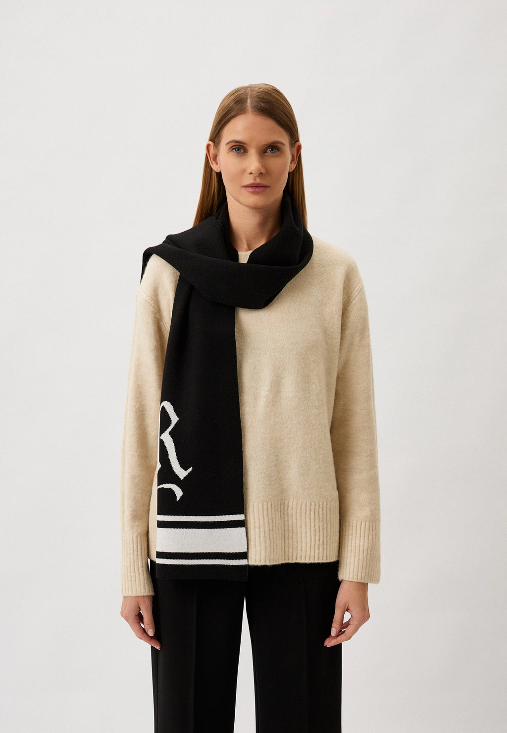 Richmond black scarf