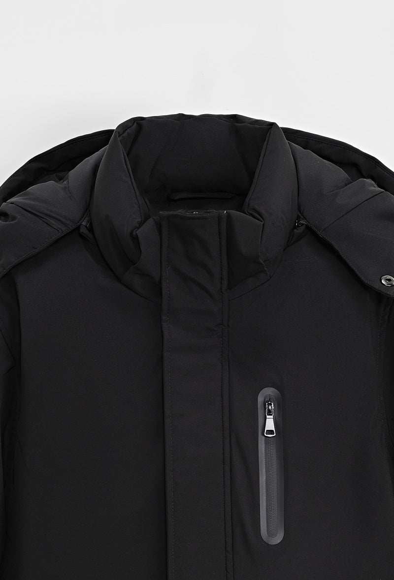 FRILIVIN juoda striukė su gobtuvu