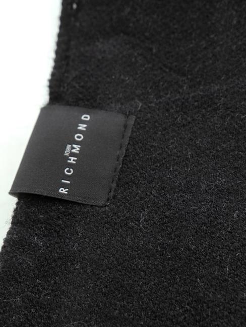 Richmond black scarf