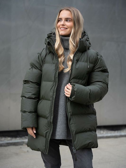 RAINS UNISEX Alta Puffer Green striukė / parka