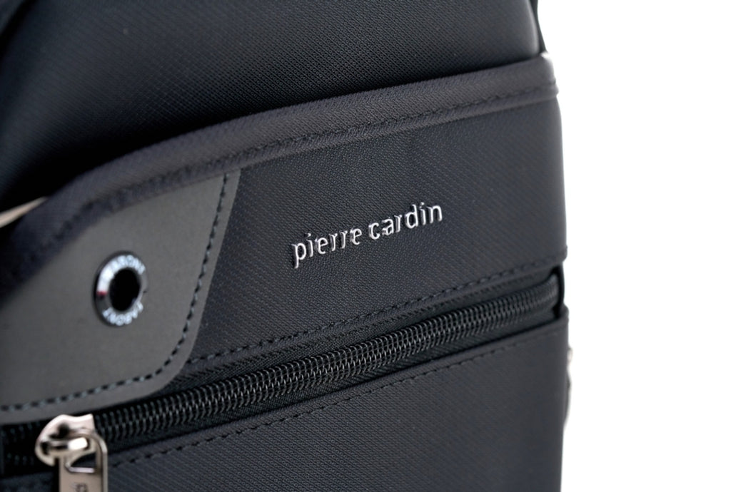 Pierre Cardin juoda eko odos rankinė vyrams