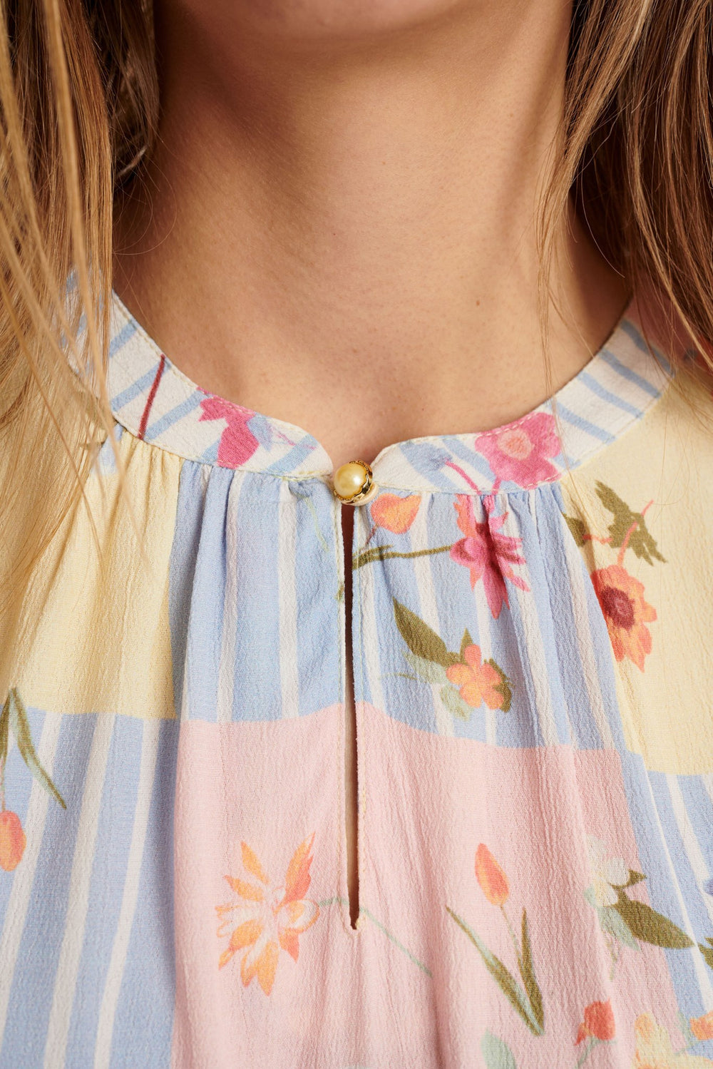 NUMPH lightweight blouse for women