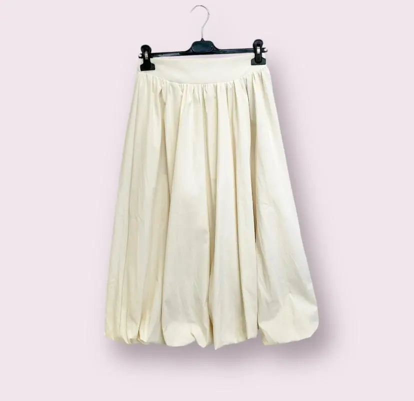 Altamira cream skirt for women