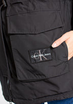 CALVIN KLEIN juoda striukė moterims