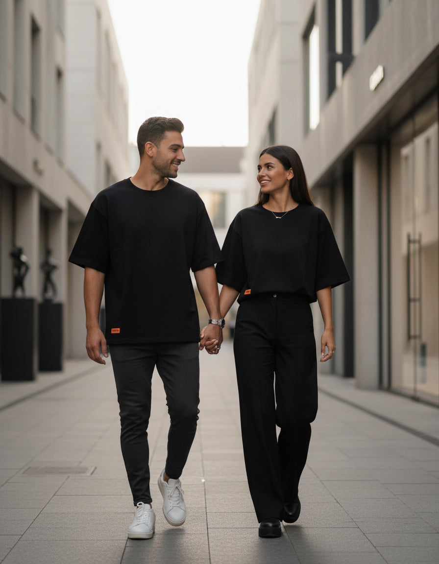 PEPPER UNISEX Pique Black T-shirt with reglan sleeves