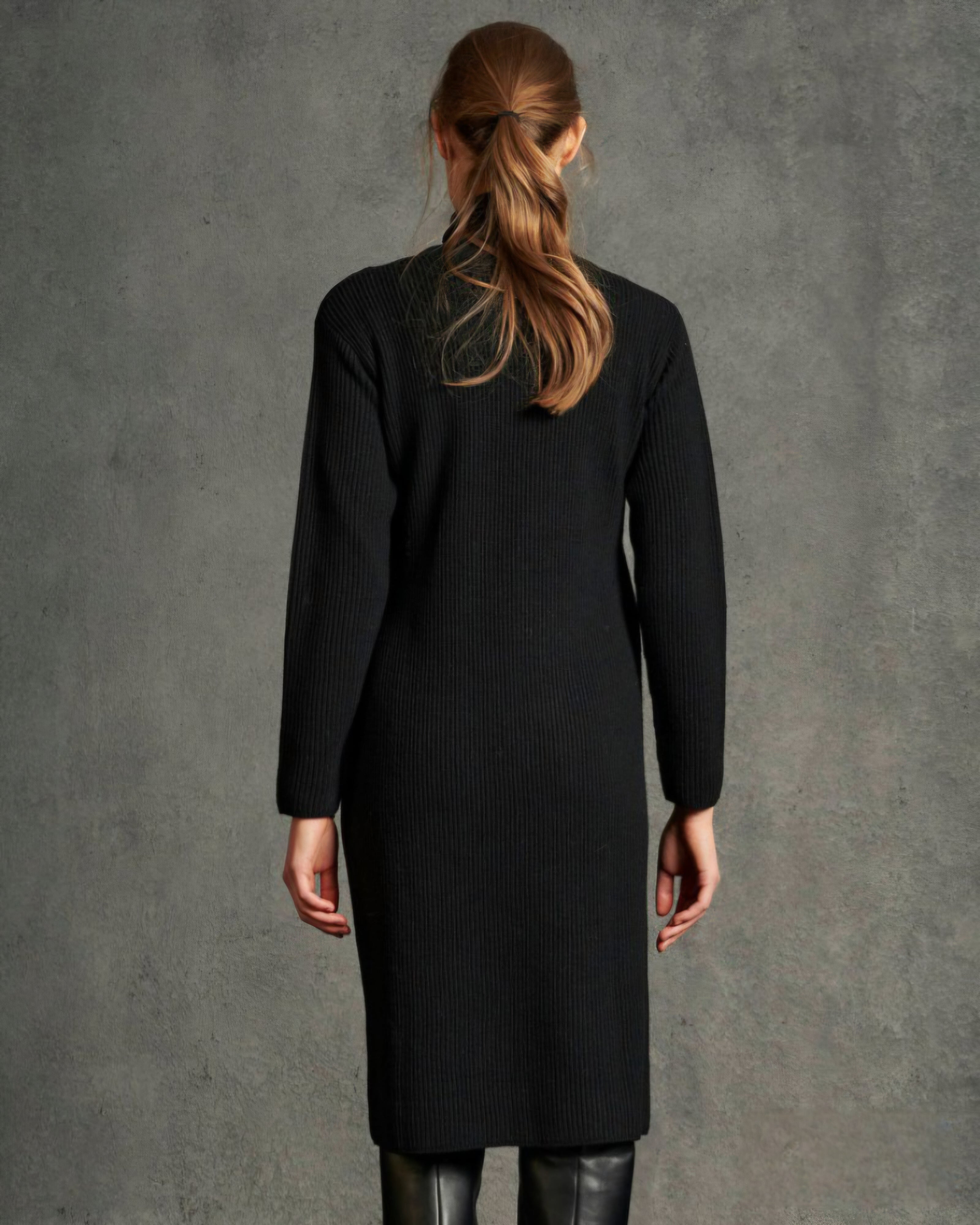 ALTAMIRA green dress