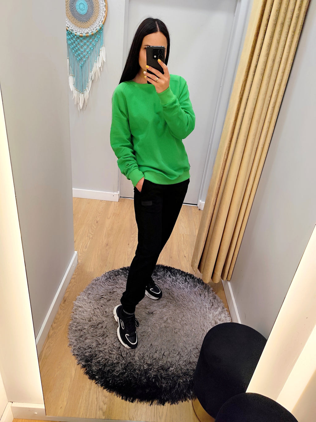 PEPPER UNISEX Green sweater with fluff 