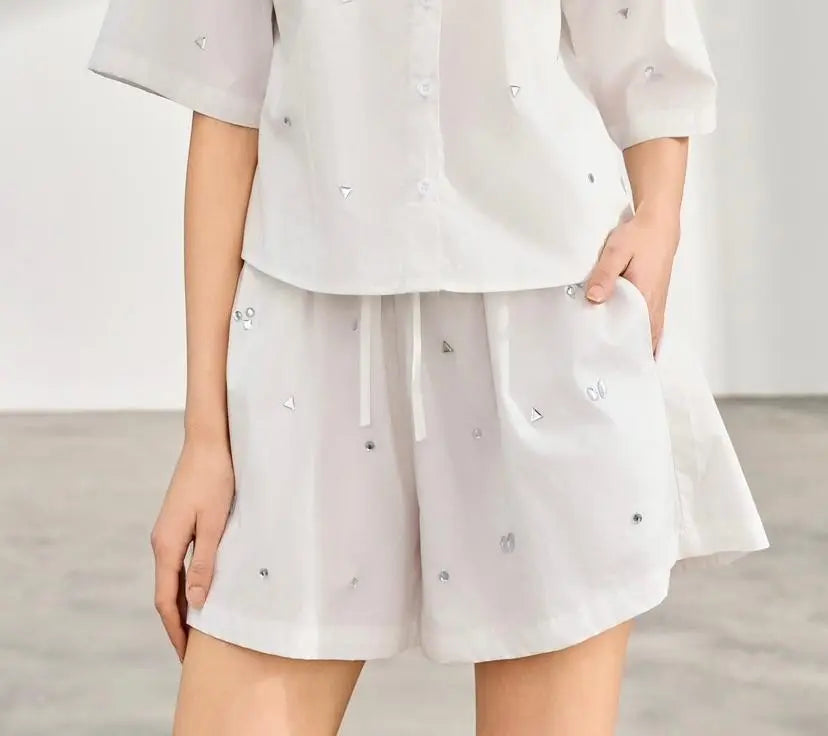 CHANCE OFF balti šortai moterims