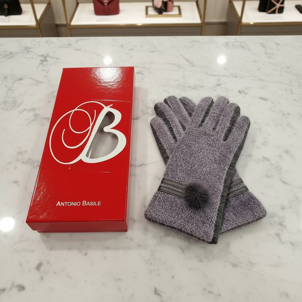 Antonio Basile gloves for women