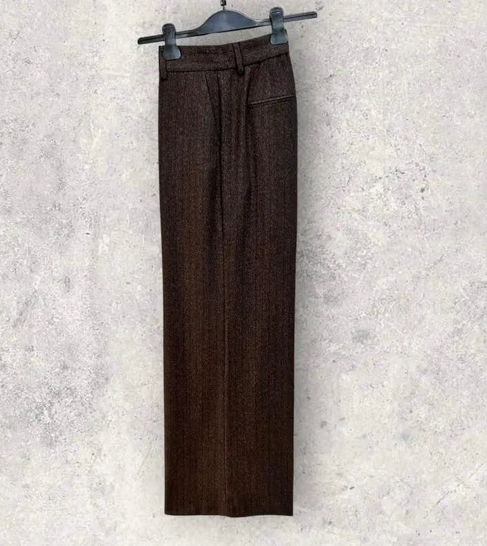 Altamira black knit pants for women