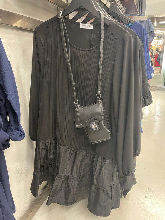 Pierre Cardin juoda suknelė