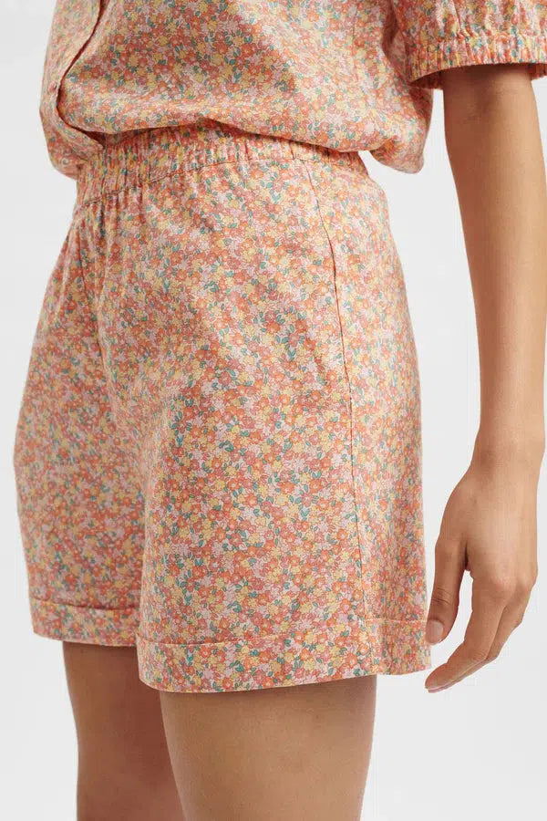 Numph gėlėti šortai